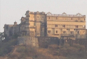 Banera Fort