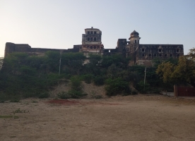 Bhadawar Fort