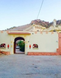 Kawla Rawla entry gate (Kawla)