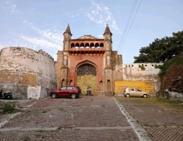 Mainpuri Fort (Mainpuri)