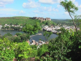 Narsinghgarh Fort