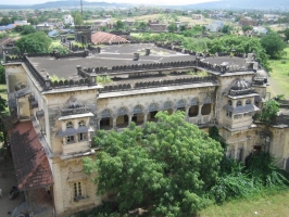 Palitana Palace (Palitana)