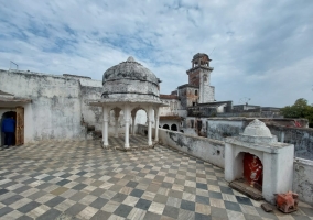 Raghogarh Fort (Raghogarh)