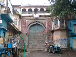 Sailana palace main gate