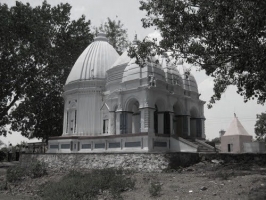 Seraikella Palace Riverside Temple (Seraikella)