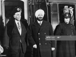 Col. H.H Sawai Maharaja Sir JAI SINGHJI Prabhakar, Maharaja of Alwar with H.H Maharaja Sir Bhupinder Singhji Maharaja of Patiala is ready to leave England at Waterloo Station in London, January 1931