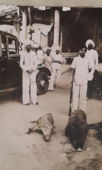 Yuvraj Sardar Sinhji Keshri Sinhji Ambliara wildbore hunting (Ambliara)