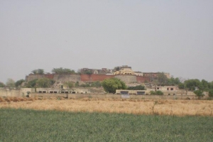 Awagarh Fort (Awagarh)