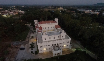 Devgardh Baria Palace (Baria)