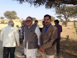 HH Maharaja Sahib Gaj Singh ji Jodhpur with Rawat Tribhuwan Singh Barmer (Barmer)