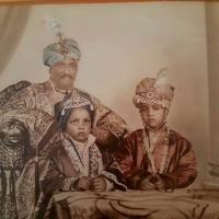 Maharaj Padam singh ji with his sons Rajkumar Rajendra singh ji and Raja Virbhadra Singh ji