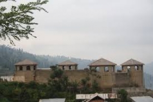 Bhdrawah fort (Bhadrawah)