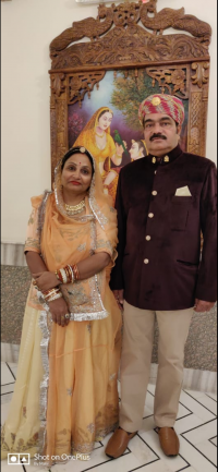 Rawat Mahendra Singh Chundawat and Rani Ratnaprabha