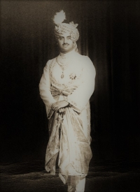 Commodore H.H. Maharaja Raol Shri Sir Krishnakumarsinhji Bhavsinhji of Bhavnagar (Bhavnagar)