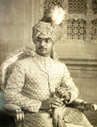 Dr. Virbhadrasinhji Krishnakumarsinhji Gohil (Bhavnagar)