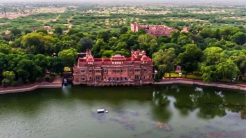 Gajner Palace