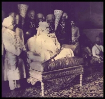 H.H Maharaja Ganga Singh Rathore, the great Rajput ruler of Bikaner State, the creator of the Ganga Canal, known as Bhagiratha of the modern era, setting up his royal court in Bikaner