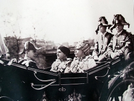 HH Maharaja Sir Ganga Singh Ji Bahadur driving to St. Paul’s Cathedral at the time of Silver Jubilee of King George V in 1937