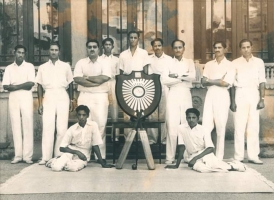 His Highness Maharajadhiraj Raj Rajeshwar Narendra Shiromani Maharajah Sri Dr. KARNI SINGHJI Bahadur, Maharaja of Bikaner with the Bikaner cricket team. (Bikaner)