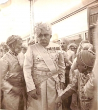 Maj.-Gen.HH Maharajadhiraj Raj Rajeshwar Narendra Siromani Maharaja Sri Sir GANGA SINGHJI Bahadur, Maharaja of Bikaner with Major-General HH Maharana Shri Sir BHUPAL SINGHJI ahadur Maharana of Udaipur (Bikaner)