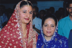 Rajkumari Dr. Sunanda Chand of Bilaspur with Maharani Pratibha Singh MP, wife of Himachal Chief Minister Maharaja Virbhadra Singh