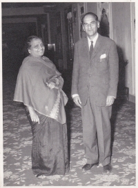 Shrimati Alva Violet and H.H.Raja Sir Anand Chand (Bilaspur)
