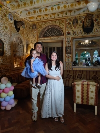 Rawal Eklavya with Rani Yashi Kumari and Rajkumari Baisa Vedshree Kumari