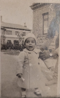 Childhood picture of Thakur Bhawani Singhji at Arranmore Palace, Ooty