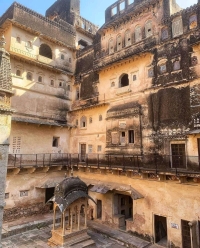 Garh Palace Fort