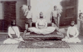 H.H. Maharao Raja Shri Raghubir Singh Ji Bahadur Sahib (Bundi)