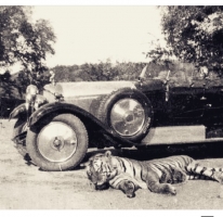 Rolls Royce Phantom owned by H.H Nawab of Bhopal, he shot Tiger in Bhopal forest with Rao Udaysinghji Rathore of Chadawad with other estate holders. (Chadawad)