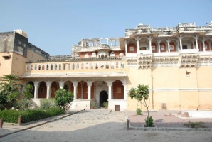 Chanod Garh (Chanod)