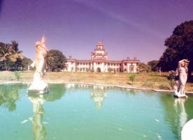 Front View of Kusum Vilas Palace Chhota Udepur (Chhota Udaipur)