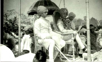 Maharaja Jagaddipendra Narayan with his younger brother Raj Kumar Indrajit Narayan and his cousin brother Kumar Goutam Narayan (son of Raj Kumar Victor Nityendra Narayan) in Cooch Behar (Cooch Behar)