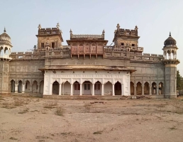 Pili Kothi (Datia)