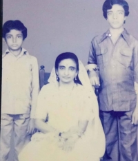 Rajmata Hemant Kumari with sons, Kunwar Yadvendra Singh and Nirpendra Singh (Dhurwai)