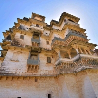 Juna Mahal