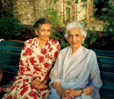 Maharani Dev Kanwarji of Dungarpur with her paternal aunt Rajmata Shiv Kanwarji of Kotah