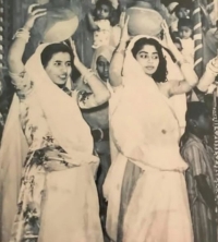 Baijilal Madan Kuwar of Chitrodia (left) with Baijilal Giriraj Kmari of Garhi, later Rani Giriraj kumari sahiba of Rampura