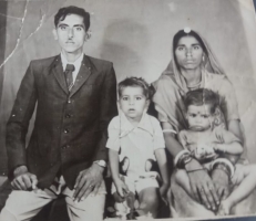 Thakur Sahib Narayan Singh Ji and his wife Thakurani Sahiba Kishan Kanwar with Kunwar Arjun Singh Ji (center seated) and Baijilal Priyanka Kanwar