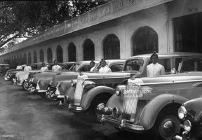 State Motor Garage of Gwalior at the time of Maharaja Sir JIVAJIRAO SCINDIA (Gwalior)