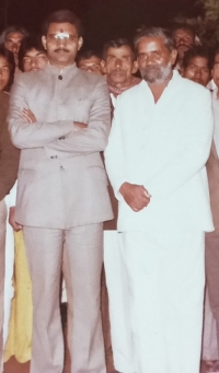 Raja Ghanshyam Singh of Datia State with Raja Devendra Shah (Jagamanpur)