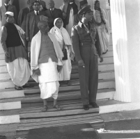 Maharaja Sawai Man Singh II with Sardar Patel on his visit to Jaipur in December, 1947 (Jaipur)