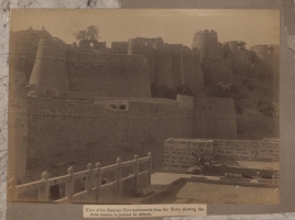 View of the Jaisalmer Fort battlements from the Town showing the stone missiles in position for defence. (Jaisalmer)