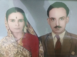 Namdar Jakhan Taluqdar Shree Anandsinhji Raamsinhji Jhala with his wife Pravinkunverba (Jakhan)