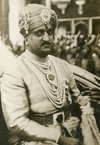 Maj.-Gen. HH Raj Rajeshwar Maharajdhiraj Maharaja Shri Sir HARI SINGH Bahadur Indar Mahindar Sipar-i-Saltanat-i-Inglishia, 4th Maharaja of Jammu and Kashmir