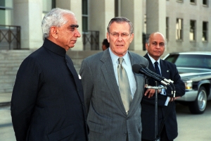 Thakur Jaswant Singhji (left) with Donald Rumsfeld at the Pentagon on Oct. 2, 2001.