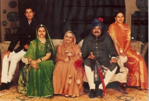 H.H Maharaja Gaj Singhji II with Rajmata Krishna Kumari ji & H.H Maharani Hemlata Rajye ji & Yuvraj Sahib Maharajkumar Shivraj Singh ji & Baiji Lal Sahiba Maharajkumari Shivranjini Rajye ji