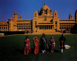 Royal Family of Jodhpur in front of Umaid Bhawan