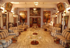 Royal Room at Bhanwar Vilas Palace